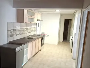 Pronájem bytu 2+1, Rožnov pod Radhoštěm, Pod Chlacholovem, 85 m2