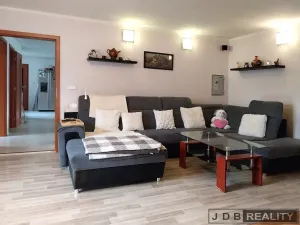 Prodej rodinného domu, Mělník, 136 m2