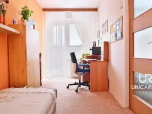 Prodej bytu 3+1, Adamov, Komenského, 60 m2