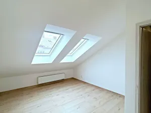 Pronájem bytu 2+kk, Uničov, Stromořadí, 35 m2