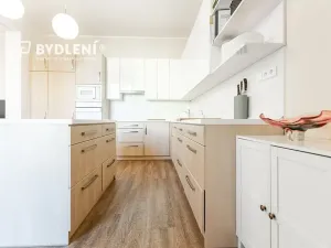 Prodej bytu 2+1, Teplice, Masarykova třída, 96 m2