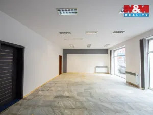 Pronájem kanceláře, Hradec Králové, Šafaříkova, 99 m2