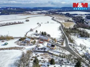 Prodej pozemku pro bydlení, Bezvěrov - Služetín, 817 m2