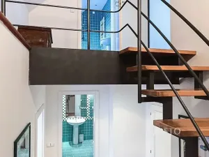 Pronájem bytu 3+1, Praha - Nové Město, Odborů, 96 m2