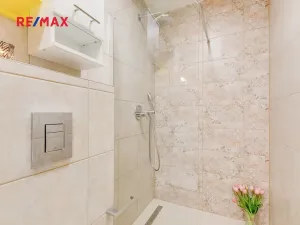 Prodej rodinného domu, Praha - Malešice, Bakalářská, 320 m2