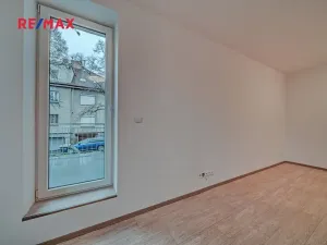 Pronájem bytu 1+kk, Poděbrady, Lidická, 37 m2