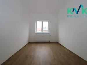 Pronájem bytu 2+1, Sokolov, Nádražní, 52 m2