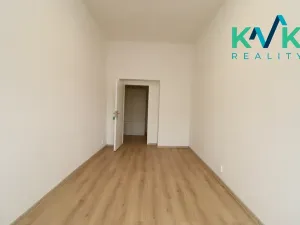 Pronájem bytu 2+1, Sokolov, Nádražní, 50 m2