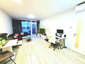 Pronájem bytu 2+kk, Olomouc, 17. listopadu, 63 m2