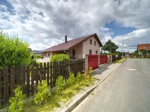 Prodej rodinného domu, Srby, 171 m2