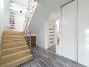 Prodej rodinného domu, Srby, 171 m2