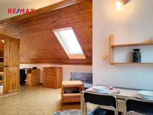 Pronájem bytu 1+kk, Senohraby, U školky, 41 m2