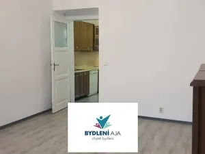 Pronájem bytu 2+1, Praha, 60 m2