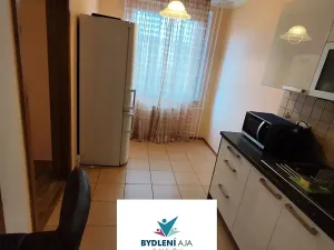 Prodej bytu 4+1, Teplice, Pod školou, 77 m2