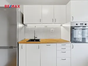 Prodej rodinného domu, Oselce, 168 m2