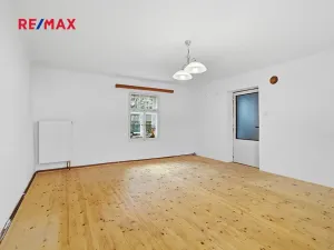 Prodej rodinného domu, Oselce, 168 m2