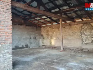 Pronájem skladu, Cítoliby, 300 m2