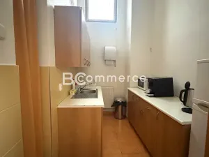 Pronájem skladu, Brno, Vychodilova, 713 m2