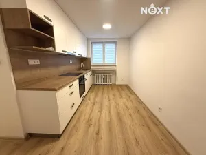 Pronájem bytu 1+1, Zlín, Podvesná IV, 40 m2