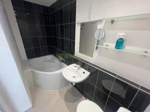 Pronájem bytu 1+kk, Praha - Modřany, Rodopská, 30 m2