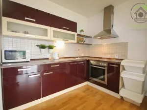 Prodej bytu 2+kk, Plzeň - Skvrňany, Waltrova, 90 m2