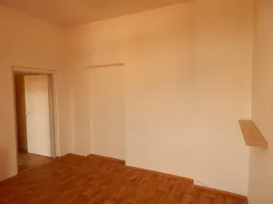 Pronájem bytu 2+kk, Úpice, Regnerova, 47 m2