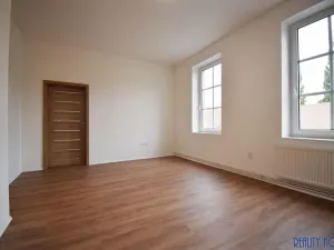 Pronájem bytu 2+kk, Ústí nad Labem - Krásné Březno, Drážďanská, 52 m2