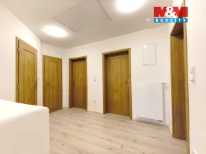 Pronájem bytu 4+kk, Praha - Bohnice, V Nových Bohnicích, 71 m2