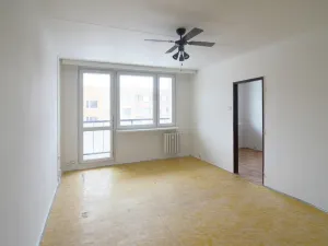 Prodej bytu 3+1, Praha - Modřany, Mádrova, 70 m2