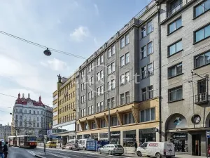 Pronájem kanceláře, Praha, Revoluční, 1046 m2