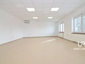 Pronájem obchodního prostoru, Moravany, Modřická, 167 m2