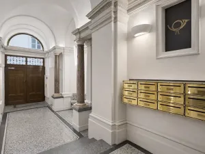 Prodej bytu 2+kk, Praha - Staré Město, 61 m2