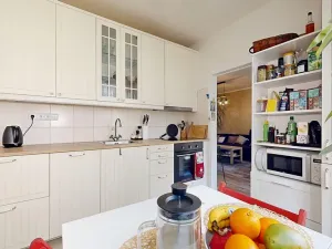 Prodej bytu 3+1, Praha - Hlubočepy, Lamačova, 63 m2