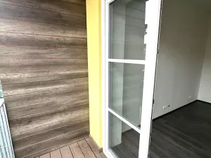 Pronájem bytu 2+kk, Praha - Libeň, Zenklova, 48 m2