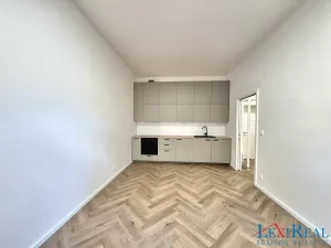 Pronájem bytu 2+kk, Praha - Libeň, Pod Čertovou skalou, 35 m2