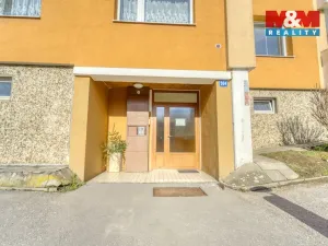 Prodej bytu 3+1, Žlutice, Pod Strání, 75 m2