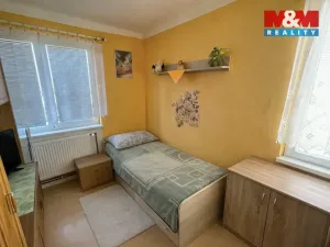 Prodej bytu 3+1, Dynín, 70 m2