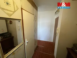 Prodej bytu 3+1, Dynín, 70 m2