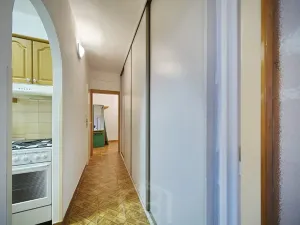 Pronájem bytu 1+1, Jindřichův Hradec, sídliště Vajgar, 43 m2