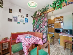 Prodej bytu 3+1, Maletín, 56 m2