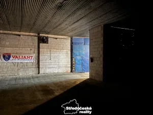 Pronájem skladu, Slapy, 1244 m2