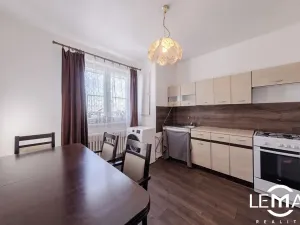 Prodej bytu 2+1, Olomouc, Tovární, 48 m2