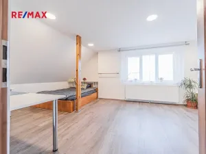 Prodej rodinného domu, Svinařov, Za Křenovkou, 160 m2
