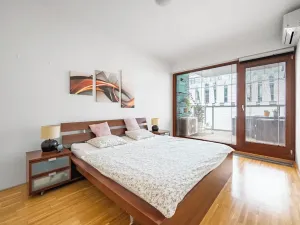 Pronájem bytu 2+kk, Praha - Karlín, Rohanské nábřeží, 67 m2