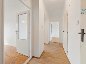 Prodej bytu 3+1, Jedlová, 71 m2