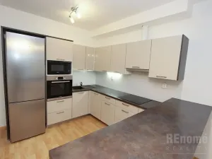 Pronájem bytu 2+kk, Praha - Kunratice, Pod Haltýřem, 60 m2