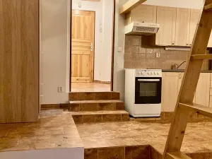 Pronájem bytu 1+kk, Praha - Košíře, Vrchlického, 23 m2