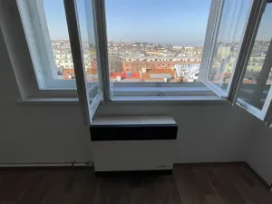 Pronájem bytu 1+kk, Praha - Břevnov, Šlikova, 29 m2