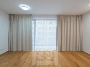 Pronájem bytu 1+kk, Praha - Košíře, Starokošířská, 43 m2