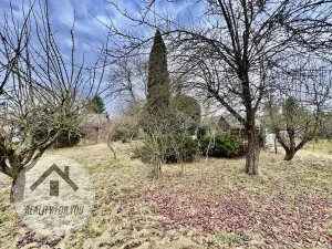 Prodej zahrady, Jičín, Štrauchova, 700 m2